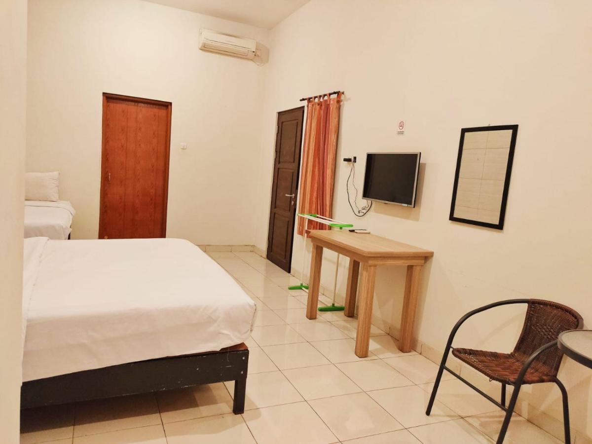 Hotel Syariah Tremigo Guesthouse Чиребон Экстерьер фото