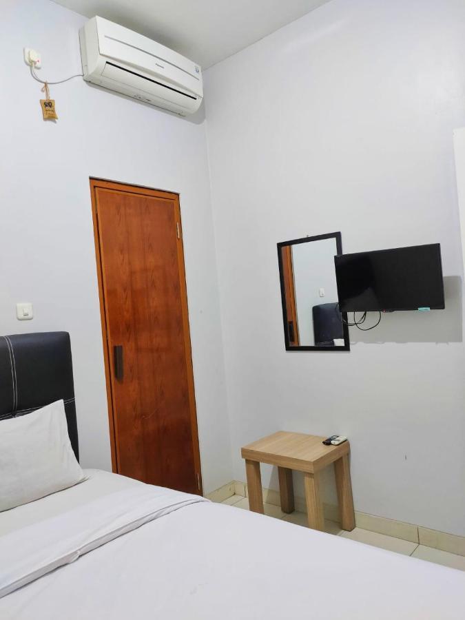 Hotel Syariah Tremigo Guesthouse Чиребон Экстерьер фото