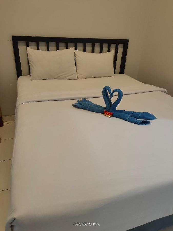 Hotel Syariah Tremigo Guesthouse Чиребон Экстерьер фото