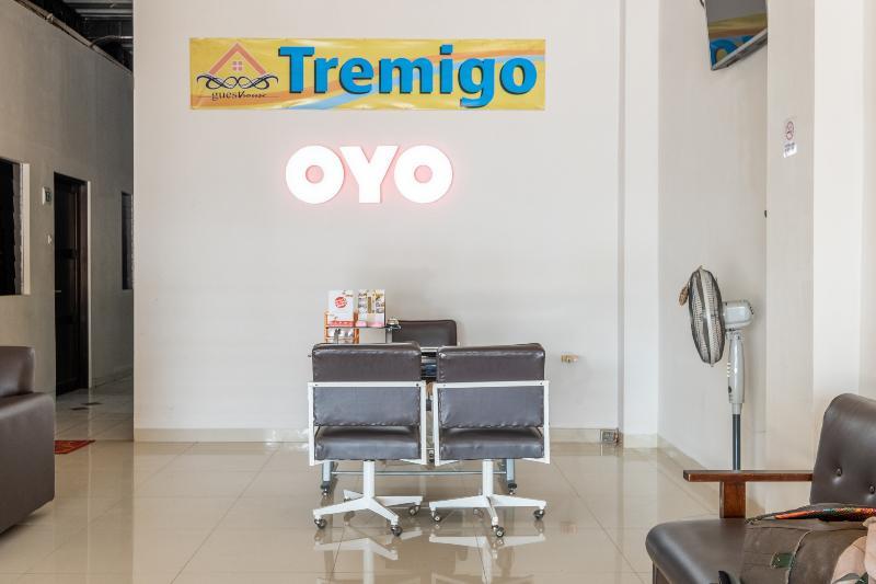 Hotel Syariah Tremigo Guesthouse Чиребон Экстерьер фото